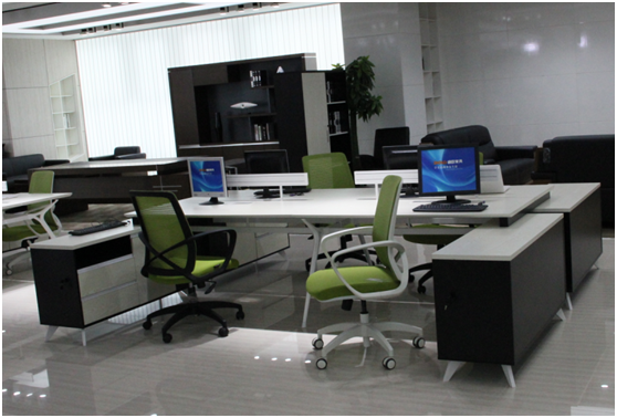 自然款办公桌 自然款办公桌