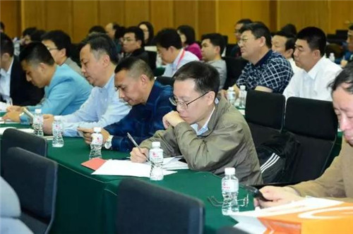 办公家具如何实现物有所值 办公家具如何实现物有所值