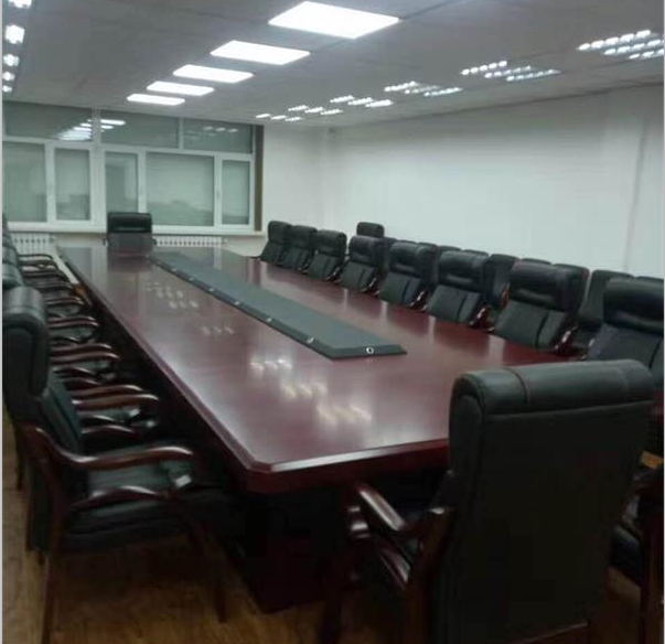 办公家具会议桌.jpg 办公家具会议桌.jpg