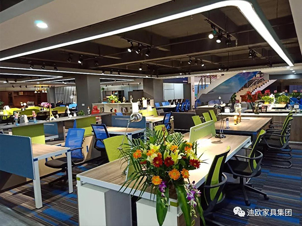 羞羞视频免费在线观看奥特莱斯