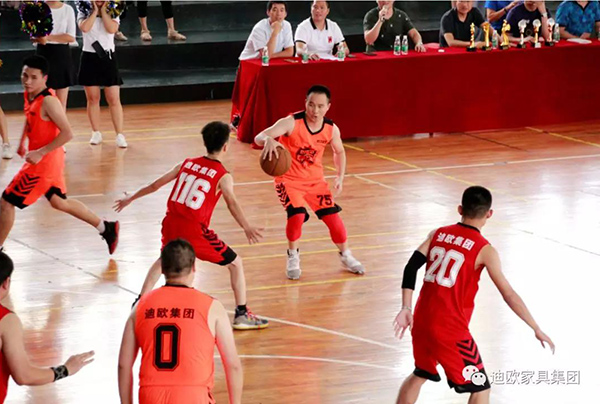 【决赛现场1】 【决赛现场1】