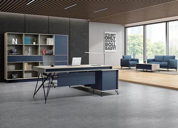 几何PLLIS - 主管桌 几何PLLIS - 主管桌