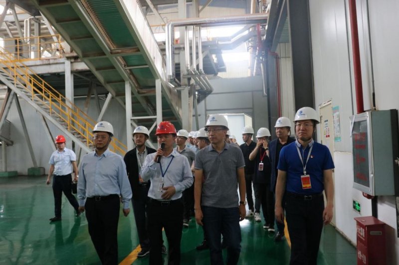 羞羞视频免费在线观看家具集团有限公司董事长黄寿金一行