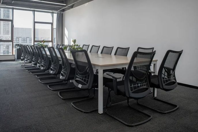 会议桌和办公椅 会议桌和办公椅