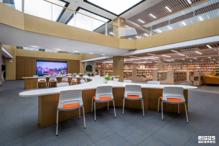 羞羞视频免费在线观看图书馆家具 羞羞视频免费在线观看图书馆家具